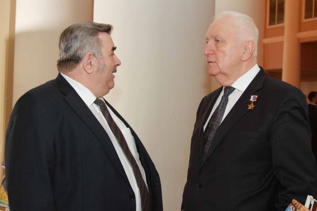 23.04.2015 23.04.2015