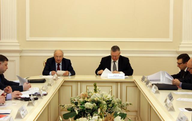 11 февраля 2016 года С.Н.Мовчан провел совещание по развитию МФ "Российский промышленник"