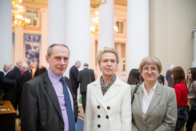 23.04.2015 23.04.2015