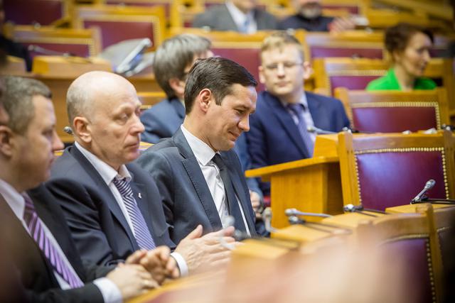 23.04.2015 23.04.2015